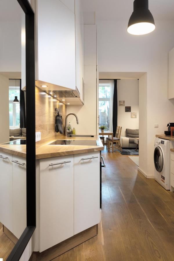 Cozy Apartment, 2 Private Terraces, 8 Min To City Center Відень Екстер'єр фото